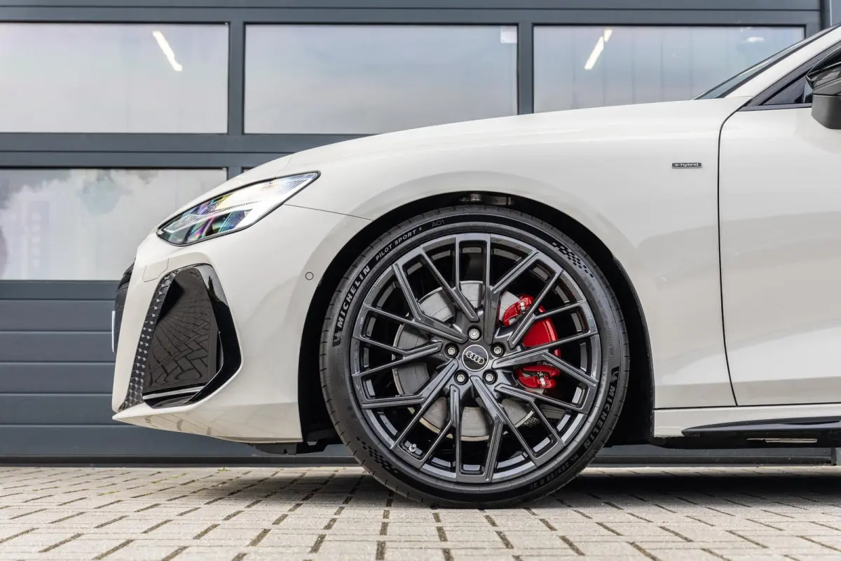 2.0 e-hybrid 367pk quattro S edition Competition | Luchtvering | Panoramadak | Bang & Olufsen | Trekhaak