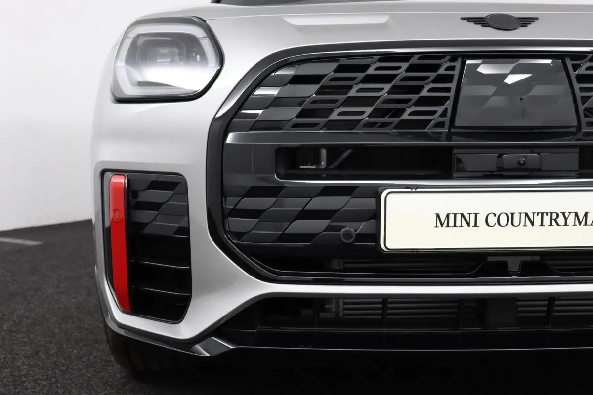 JCW Countryman ALL4 JCW | Pakket XL | Trekhaak | Panoramadak | Elektrisch verstelbare stoelen | Driving Assistant Professional | Head-Up Display | Harman Kardon