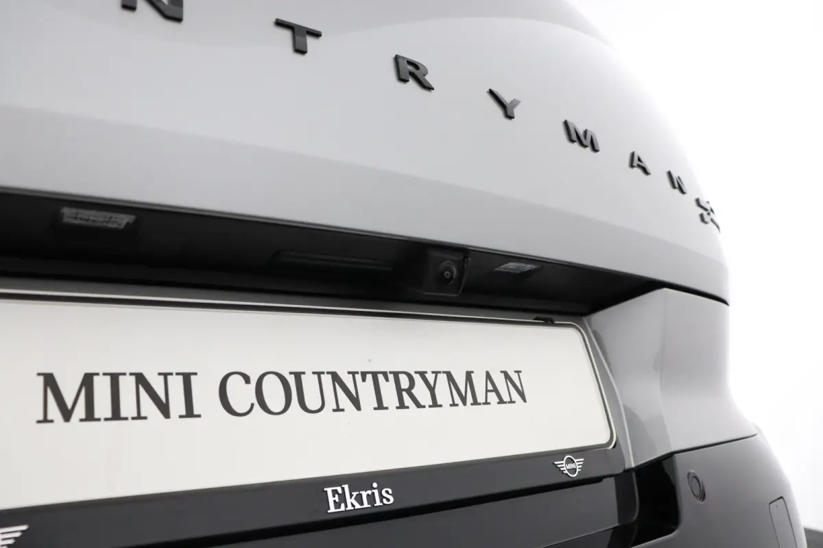 JCW Countryman ALL4 JCW | Pakket XL | Trekhaak | Panoramadak | Elektrisch verstelbare stoelen | Driving Assistant Professional | Head-Up Display | Harman Kardon