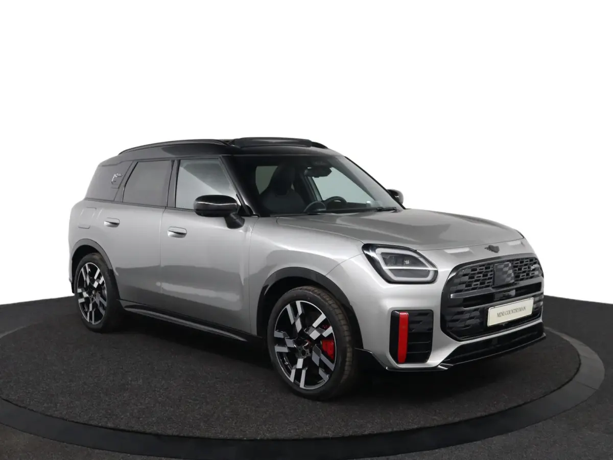 JCW Countryman ALL4 JCW | Pakket XL | Trekhaak | Panoramadak | Elektrisch verstelbare stoelen | Driving Assistant Professional | Head-Up Display | Harman Kardon