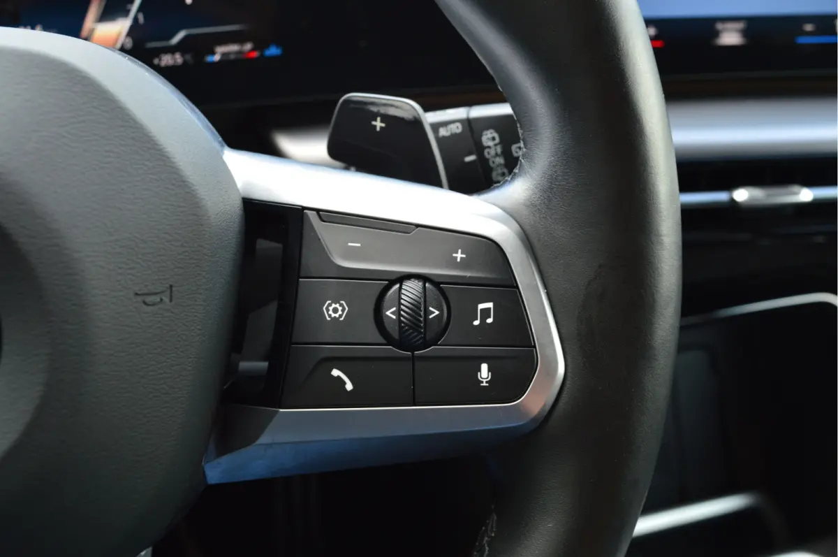 xDrive23i | M-PAKKET | 360 CAM | H&K | MASSAGE | HUD | KEYLESS |