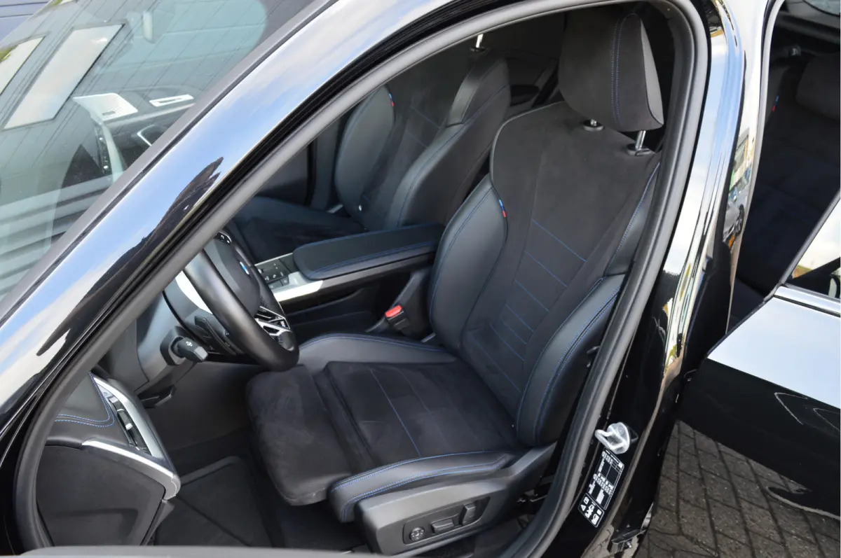 xDrive23i | M-PAKKET | 360 CAM | H&K | MASSAGE | HUD | KEYLESS |