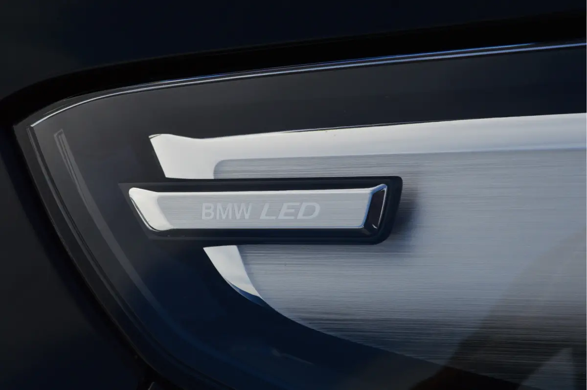 xDrive23i | M-PAKKET | 360 CAM | H&K | MASSAGE | HUD | KEYLESS |