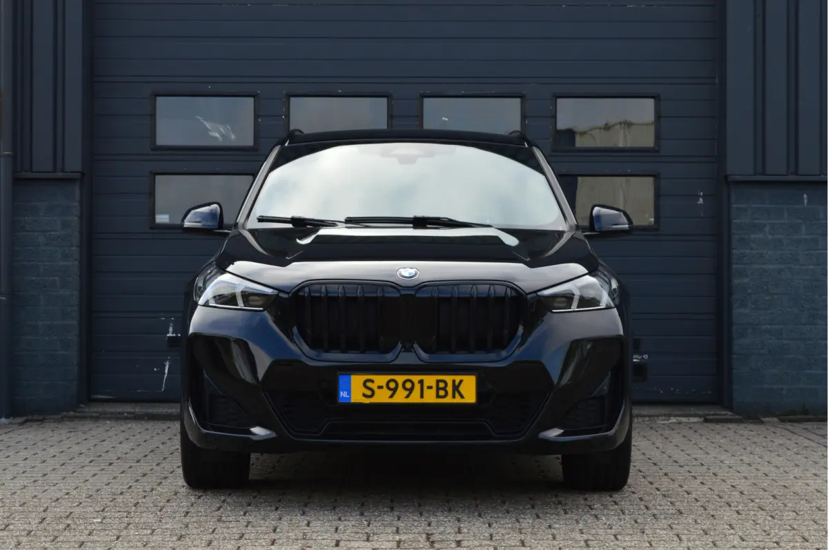 xDrive23i | M-PAKKET | 360 CAM | H&K | MASSAGE | HUD | KEYLESS |