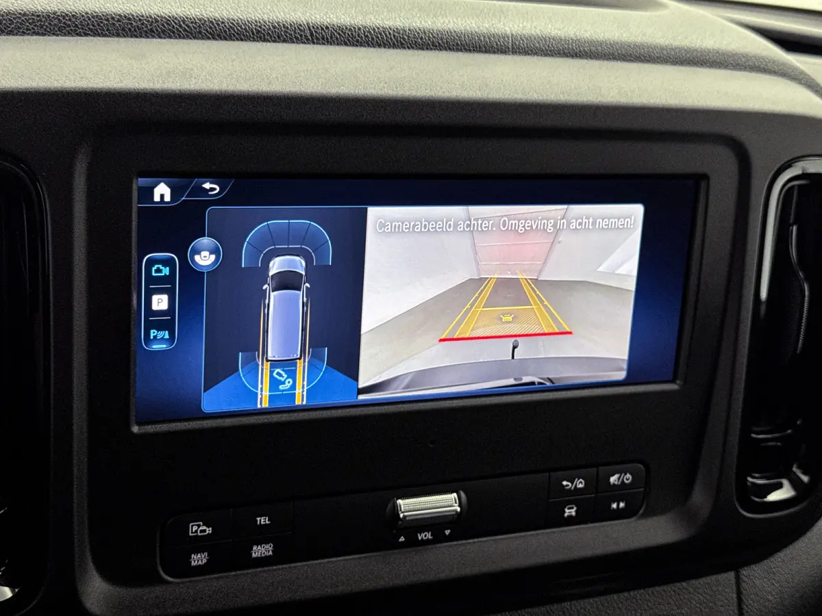 116 CDI L2 Pro Led-multibeam Trekhaak Parkeerpakket Carplay Cruise control Obsidian zwart
