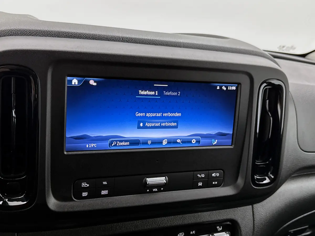 116 CDI L2 Pro Led-multibeam Trekhaak Parkeerpakket Carplay Cruise control Obsidian zwart