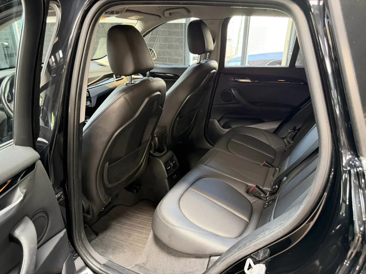 XDrive25e High Executive | HUD | Camera | Leder | Led | Stoelverwarming | Plug in Hybrid