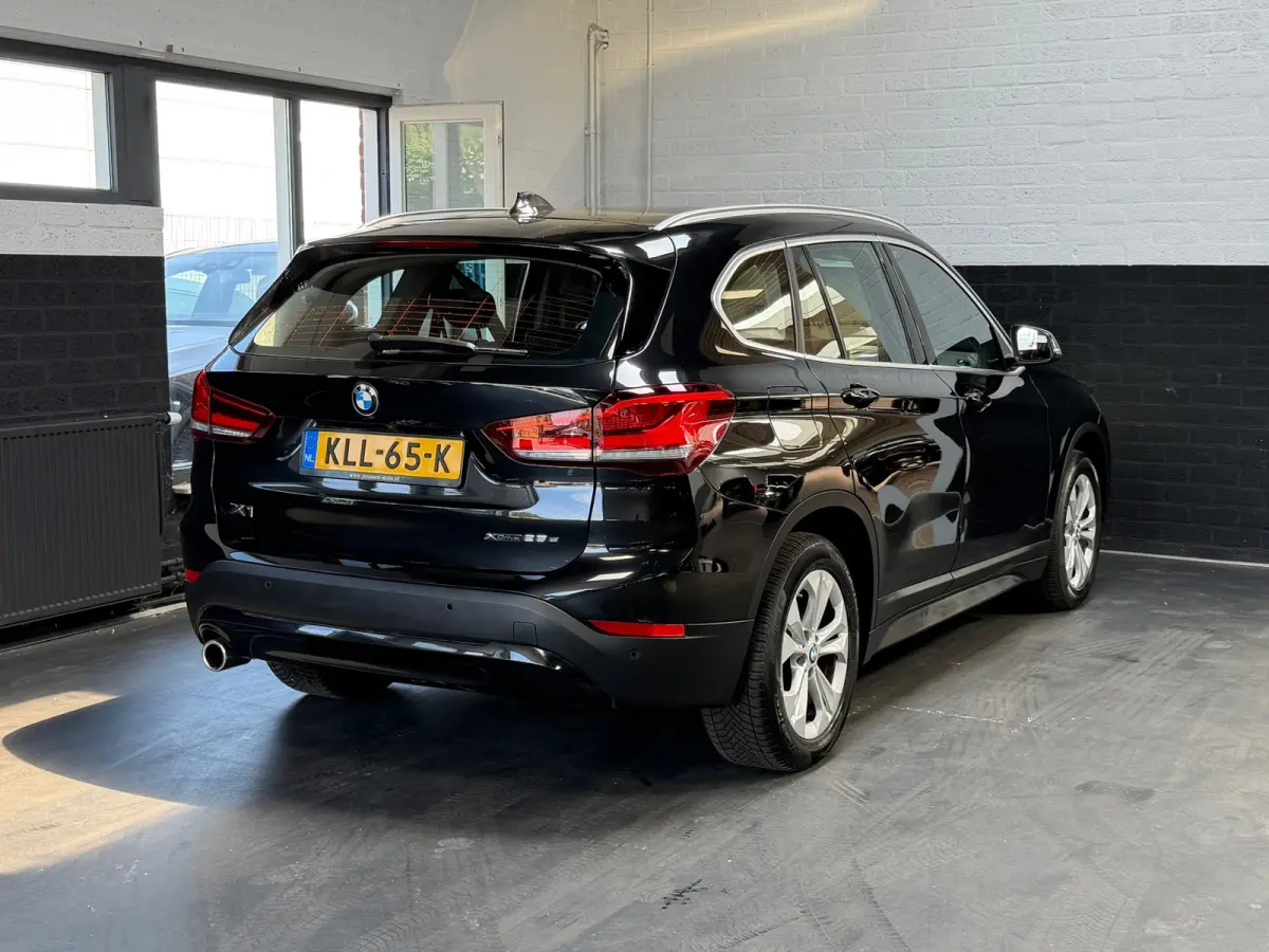 XDrive25e High Executive | HUD | Camera | Leder | Led | Stoelverwarming | Plug in Hybrid