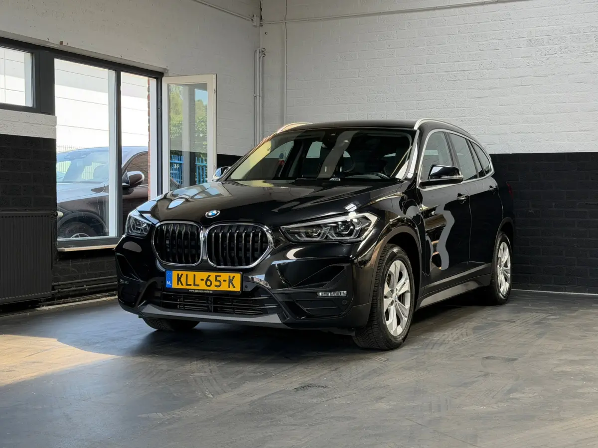 XDrive25e High Executive | HUD | Camera | Leder | Led | Stoelverwarming | Plug in Hybrid