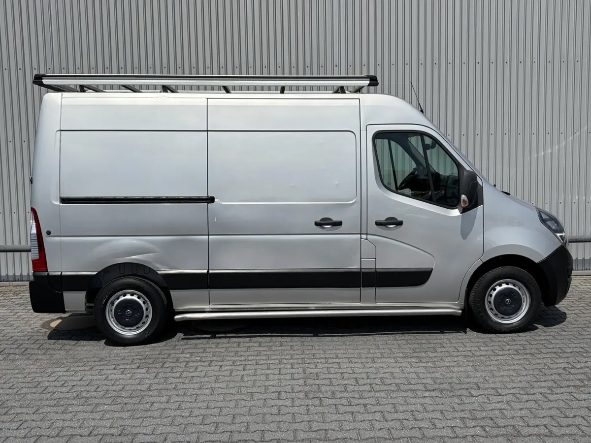 2.3 CDTI BiTurbo L2H3*CAM*CRUISE*A/C*HAAK*TEL*3P