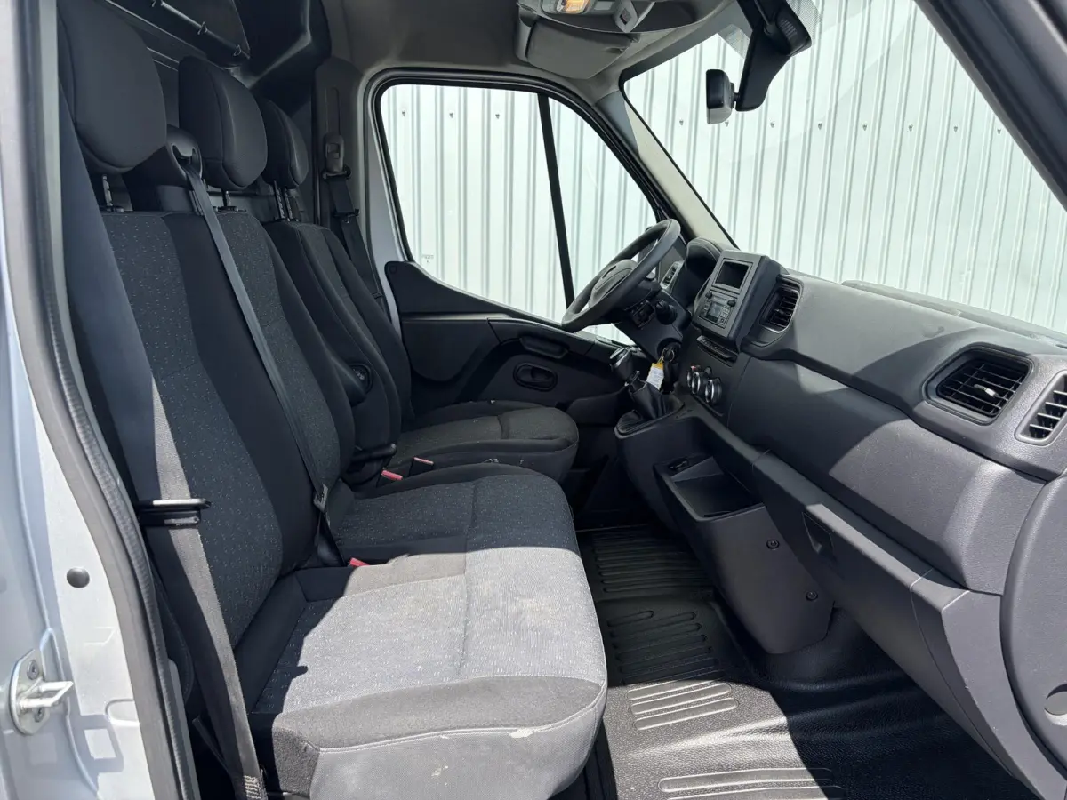 2.3 CDTI BiTurbo L2H2*CAM*CRUISE*A/C*HAAK*TEL*3P