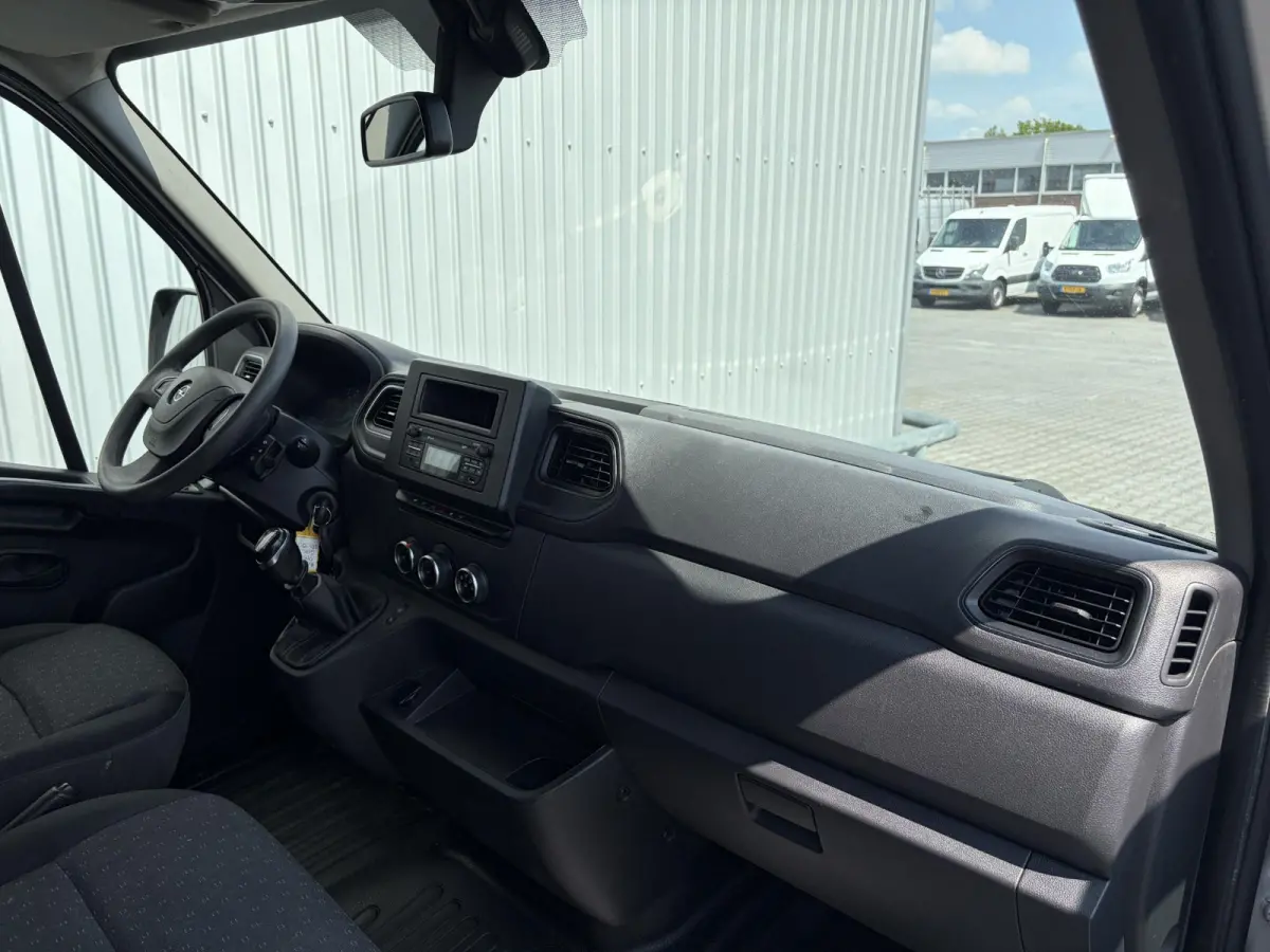 2.3 CDTI BiTurbo L2H2*CAM*CRUISE*A/C*HAAK*TEL*3P