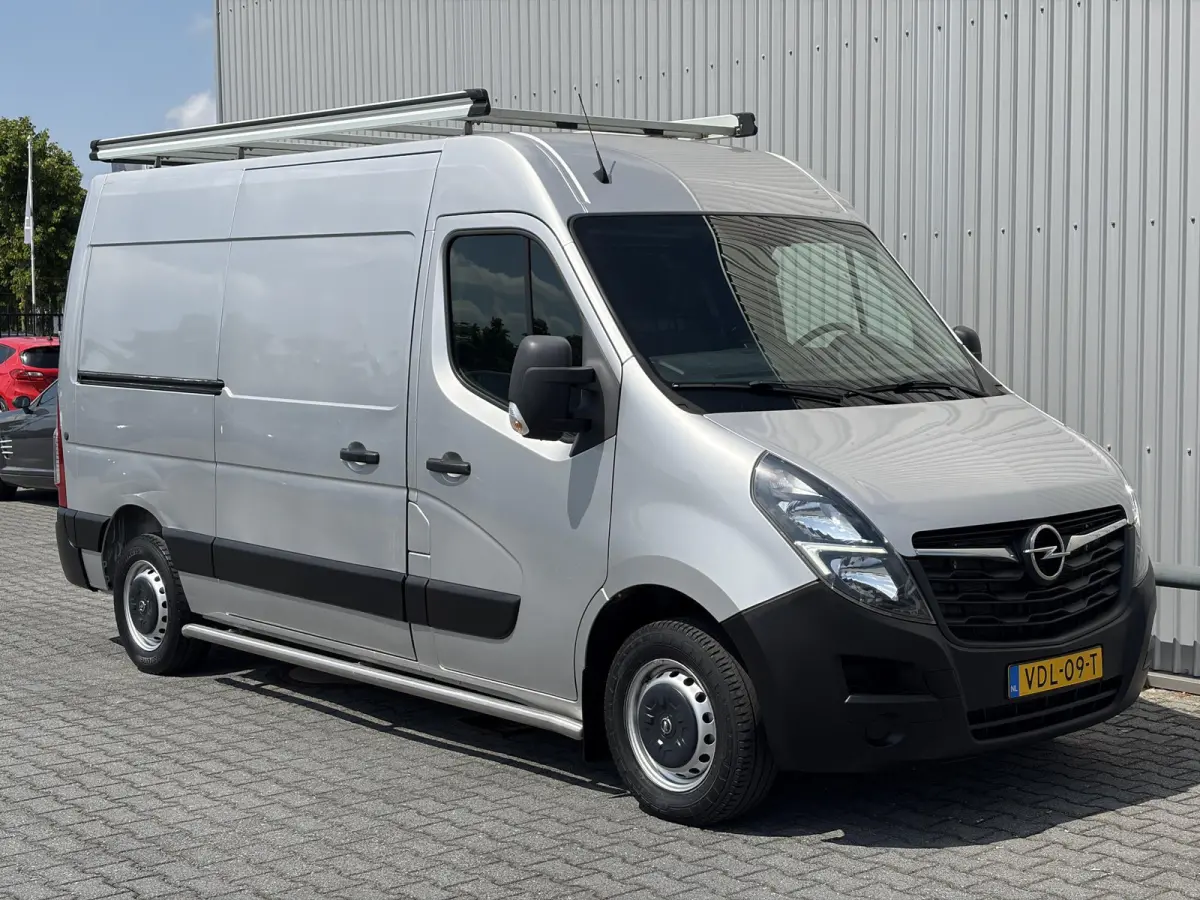 2.3 CDTI BiTurbo L2H2*CAM*CRUISE*A/C*HAAK*TEL*3P