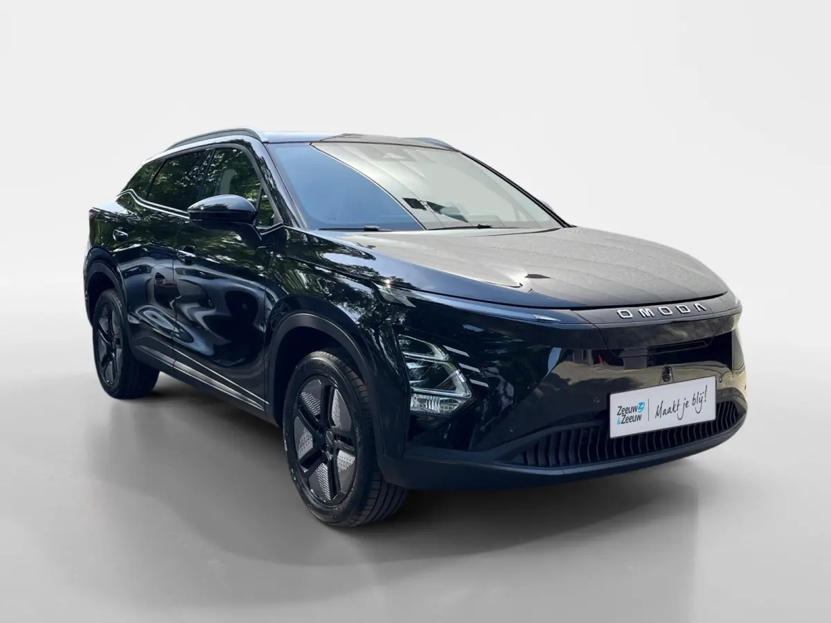 Premium 61 kWh | Nieuw uit voorraad leverbaar |360 camera | Leder | Stoelverwarming en stoelverkoeling | Carplay |