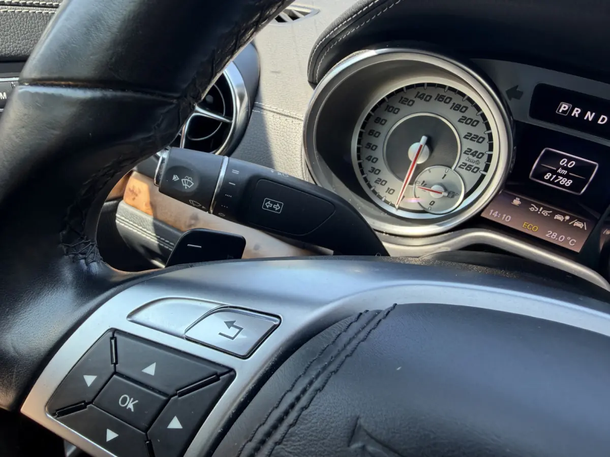 350 Alle opties Apple Carplay | Liefhebber