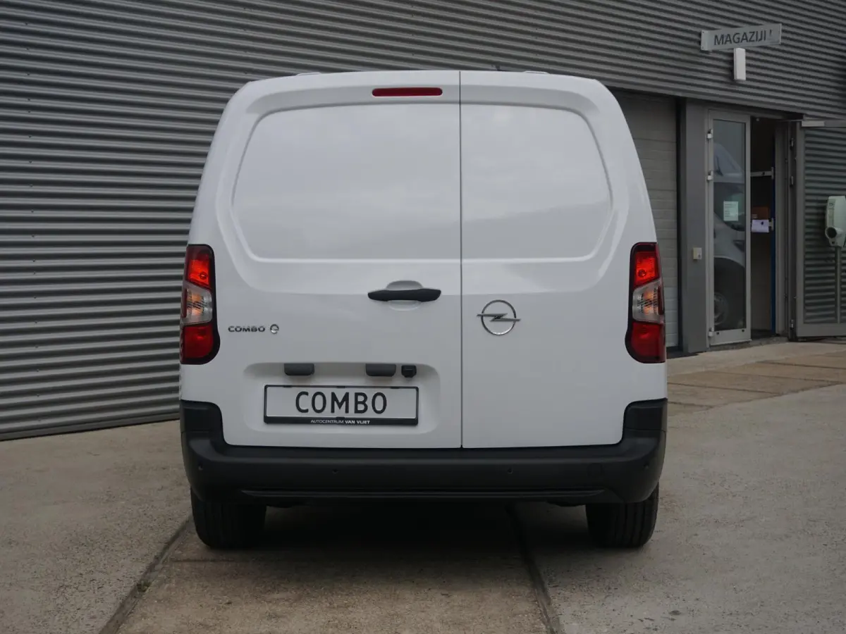 L1 50kWh | camera | Apple Carplay/Android Auto  | laadruimtebetimmering  | Comfort stoelen | rijklaarprijs