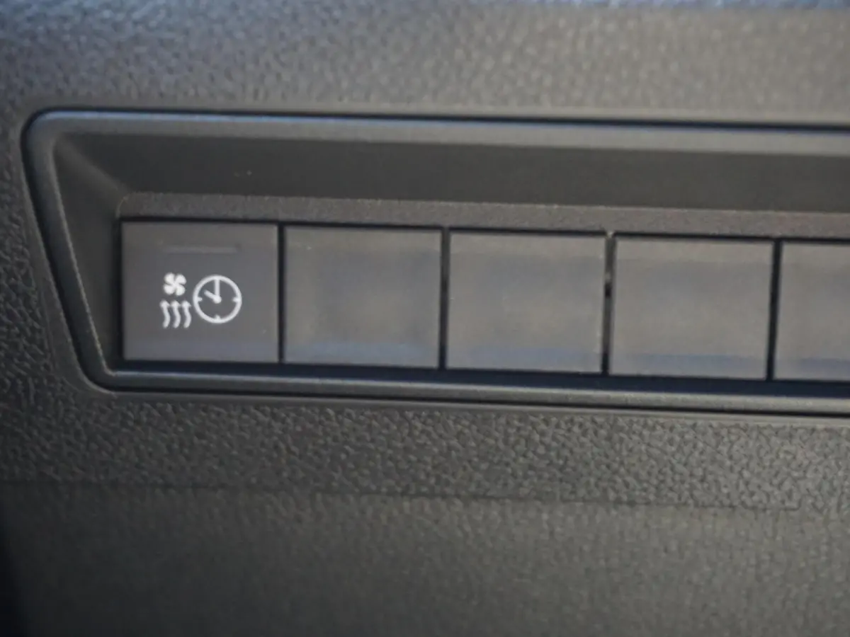 L1 50kWh | camera | Apple Carplay/Android Auto  | laadruimtebetimmering  | Comfort stoelen | rijklaarprijs