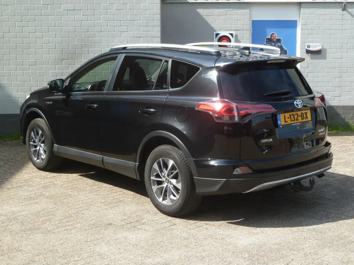 2.5 Hybrid AWD Dynamic|Camera|Elektr.Achterklep|Stoelverwarming|Trekhaak|Lane-Assist|1650KG Trekvermogen