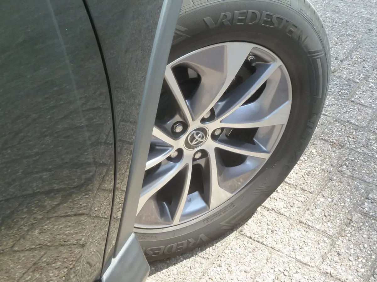 2.5 Hybrid AWD Dynamic|Camera|Elektr.Achterklep|Stoelverwarming|Trekhaak|Lane-Assist|1650KG Trekvermogen