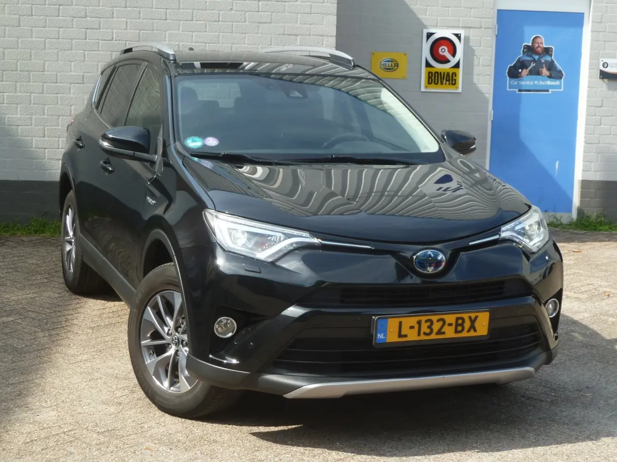 2.5 Hybrid AWD Dynamic|Camera|Elektr.Achterklep|Stoelverwarming|Trekhaak|Lane-Assist|1650KG Trekvermogen