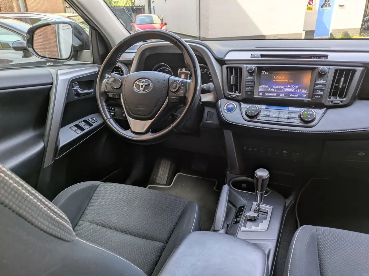 2.5 Hybrid AWD Dynamic|Camera|Elektr.Achterklep|Stoelverwarming|Trekhaak|Lane-Assist|1650KG Trekvermogen
