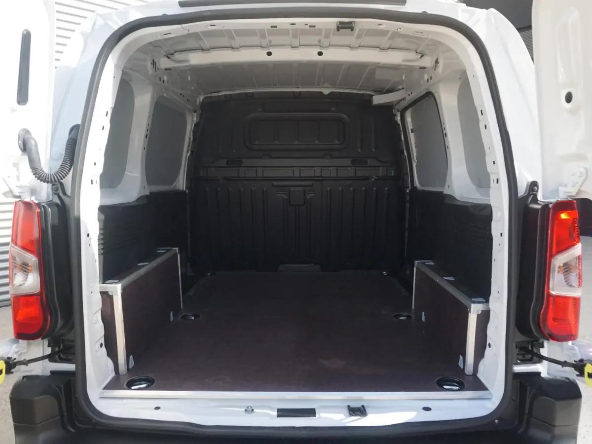 L1 50kWh | 0% rente | camera | Apple Carplay/Android Auto  | laadruimtebetimmering  | Comfort stoelen | rijklaarprijs