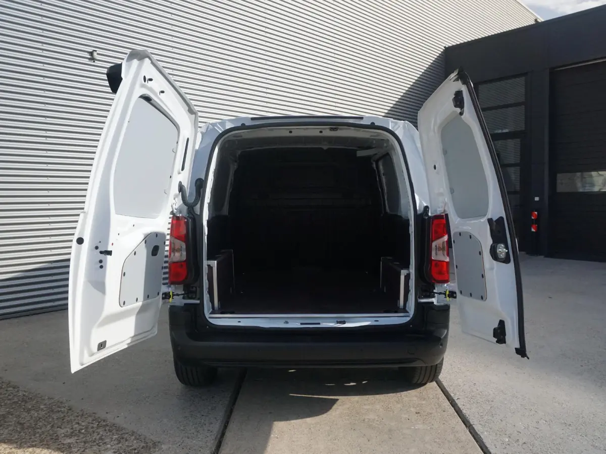 L1 50kWh | 0% rente | camera | Apple Carplay/Android Auto  | laadruimtebetimmering  | Comfort stoelen | rijklaarprijs