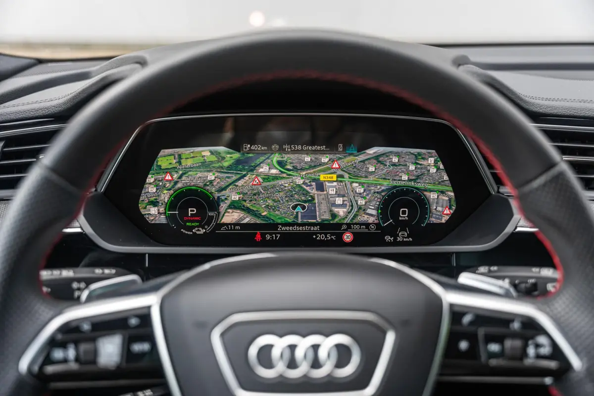 SQ8 503pk Quattro 115 kWh | Panoramadak | B&O Premium 3d | Elec. Sportstoel Plus | Keyless | Head-up | Leder | Trekhaak