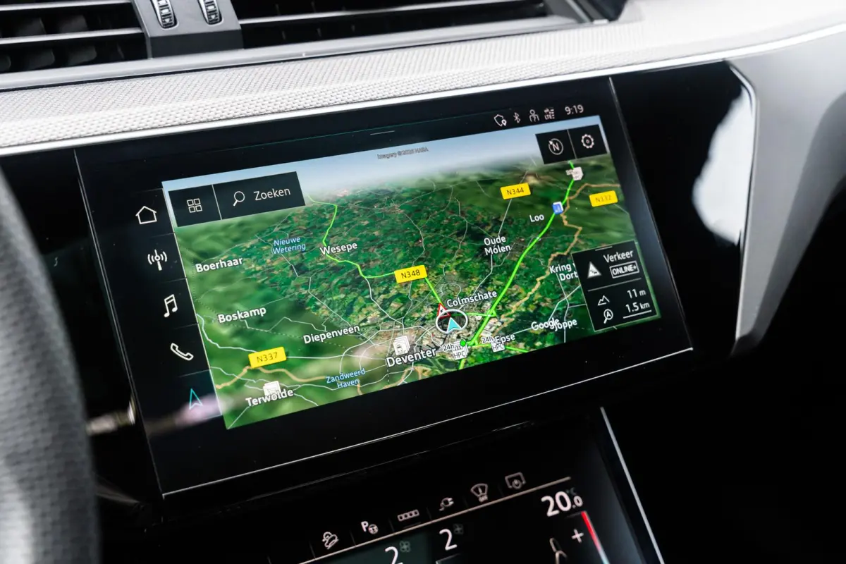 SQ8 503pk Quattro 115 kWh | Panoramadak | B&O Premium 3d | Elec. Sportstoel Plus | Keyless | Head-up | Leder | Trekhaak