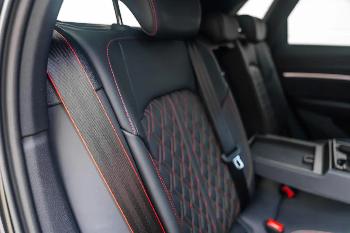 SQ8 503pk Quattro 115 kWh | Panoramadak | B&O Premium 3d | Elec. Sportstoel Plus | Keyless | Head-up | Leder | Trekhaak