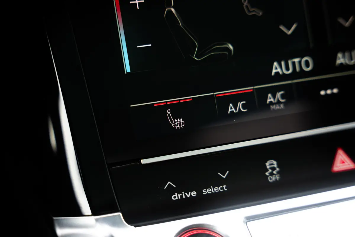 SQ8 503pk Quattro 115 kWh | Panoramadak | B&O Premium 3d | Elec. Sportstoel Plus | Keyless | Head-up | Leder | Trekhaak