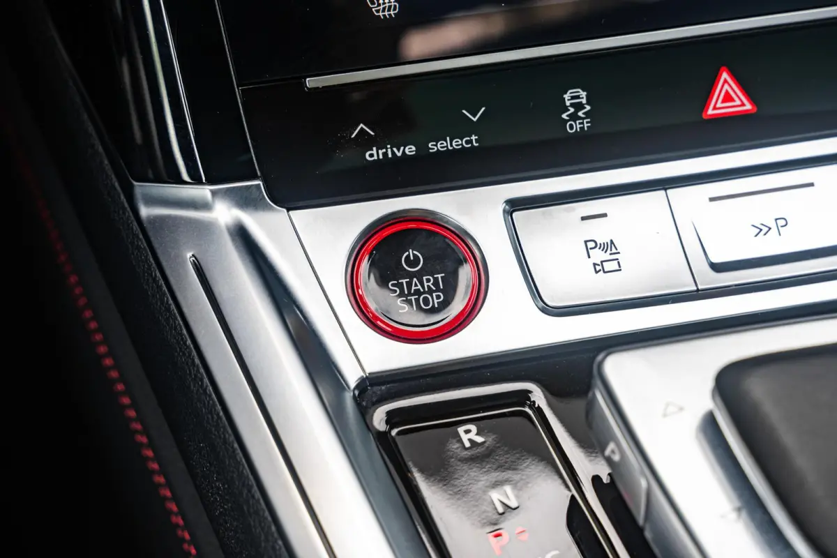 SQ8 503pk Quattro 115 kWh | Panoramadak | B&O Premium 3d | Elec. Sportstoel Plus | Keyless | Head-up | Leder | Trekhaak