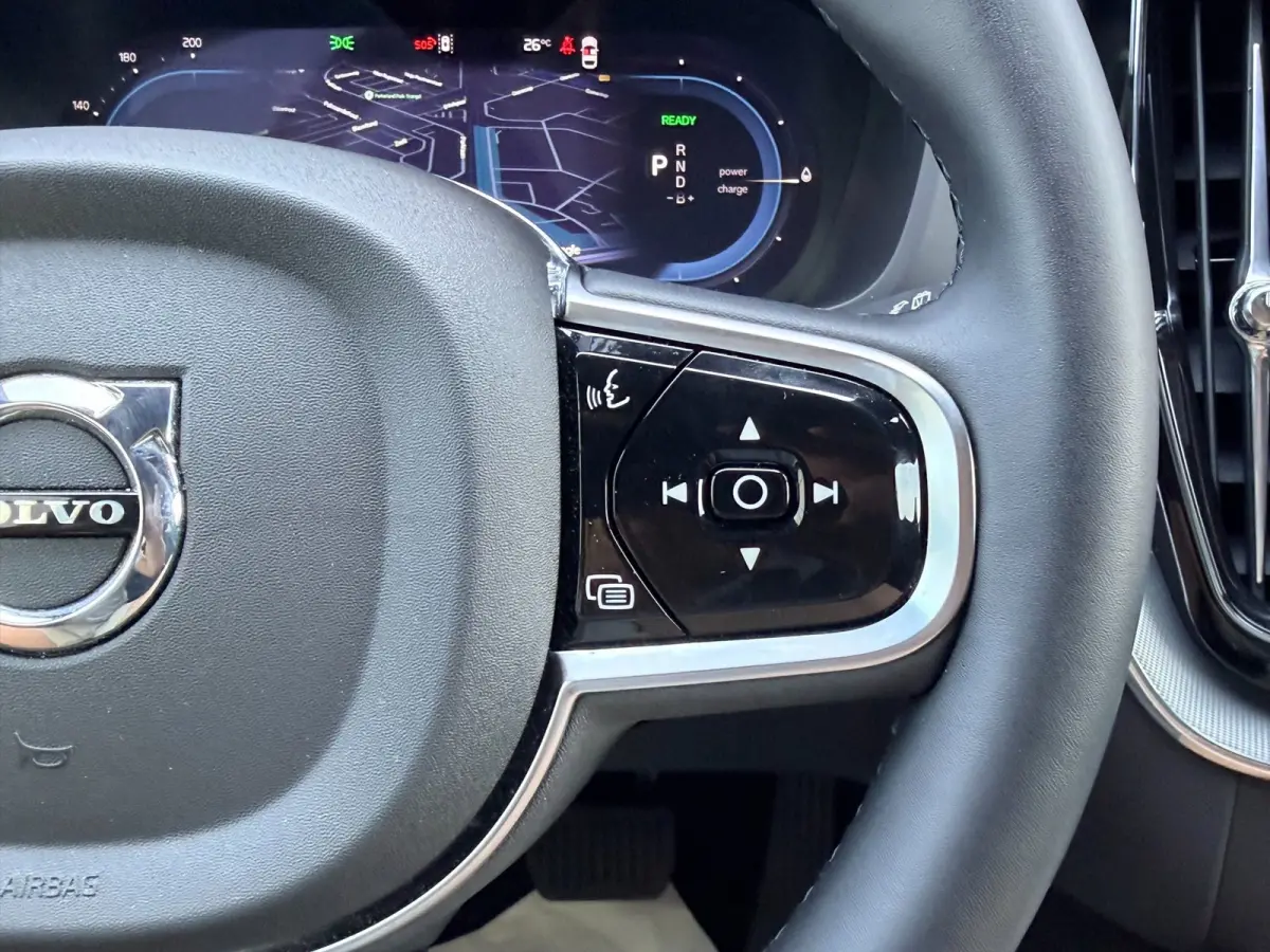 2.0 T6 Plug-in hybrid AWD Plus Black Edition | PANO | H/K | MEMORY | ACC | 21 INCH | 1E EIG | FABRIEKSGARANTIE