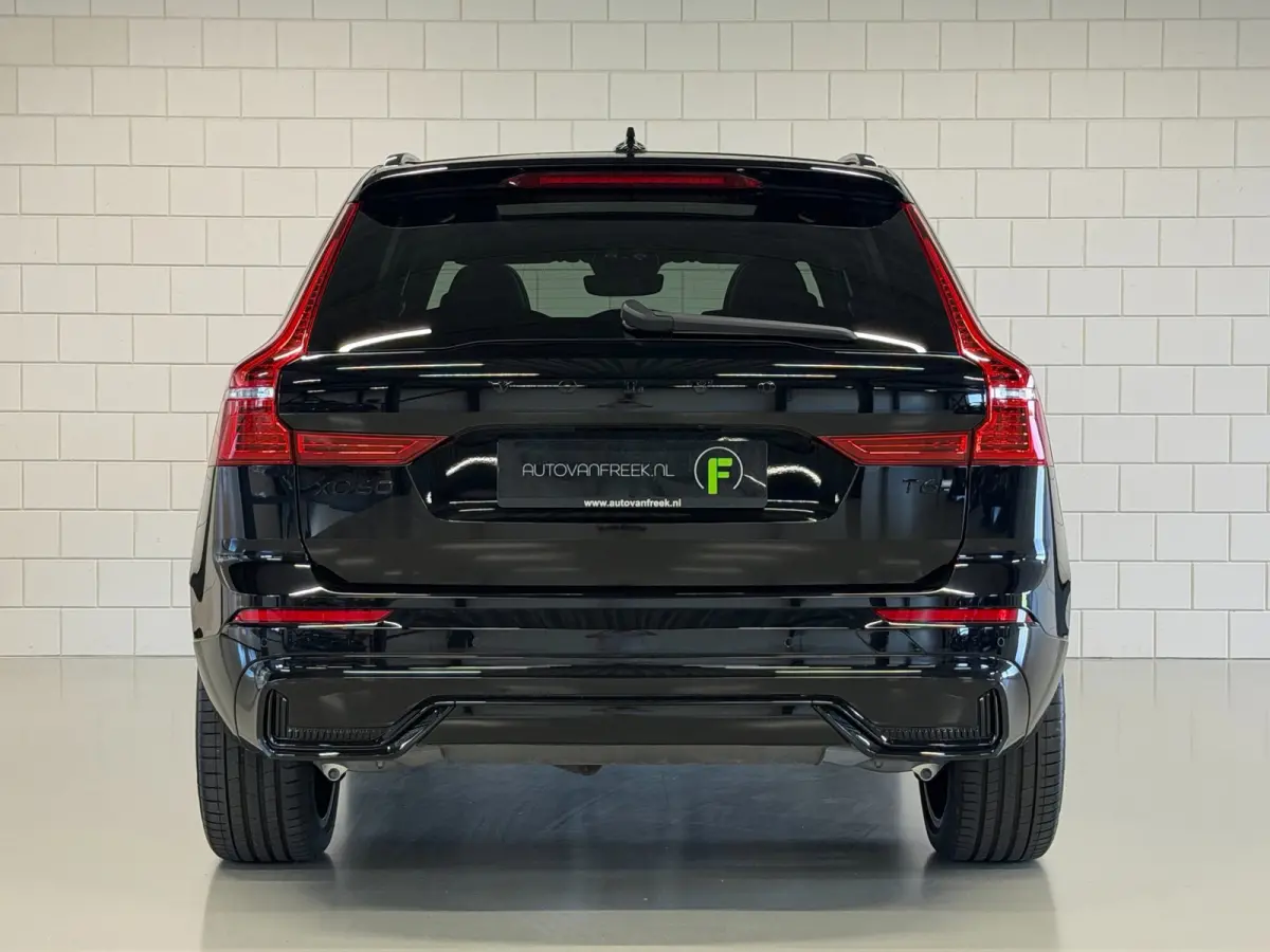 2.0 T6 Plug-in hybrid AWD Plus Black Edition | PANO | H/K | MEMORY | ACC | 21 INCH | 1E EIG | FABRIEKSGARANTIE