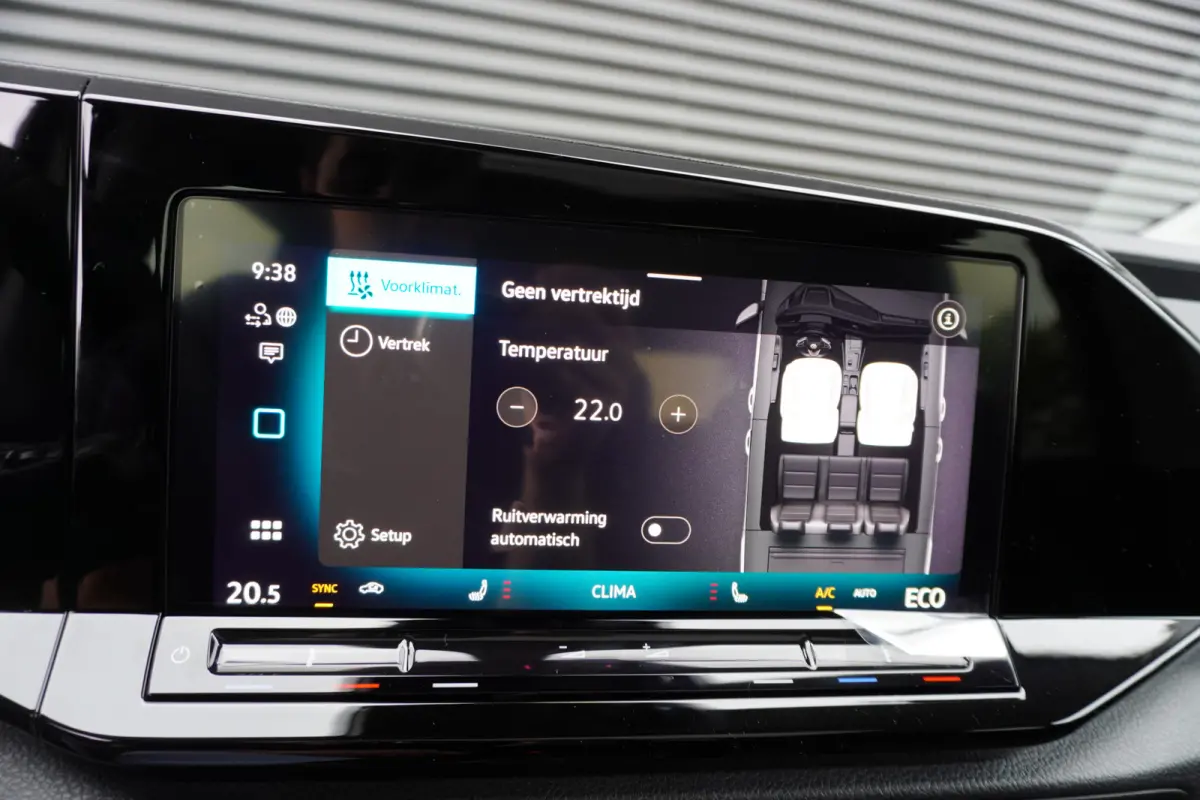 Maxi L2 150pk Plug-in Hybride Style Automaat Apple Carplay Navigatie Camera Parkeersensoren LED 5 persoons ACC Cruise control