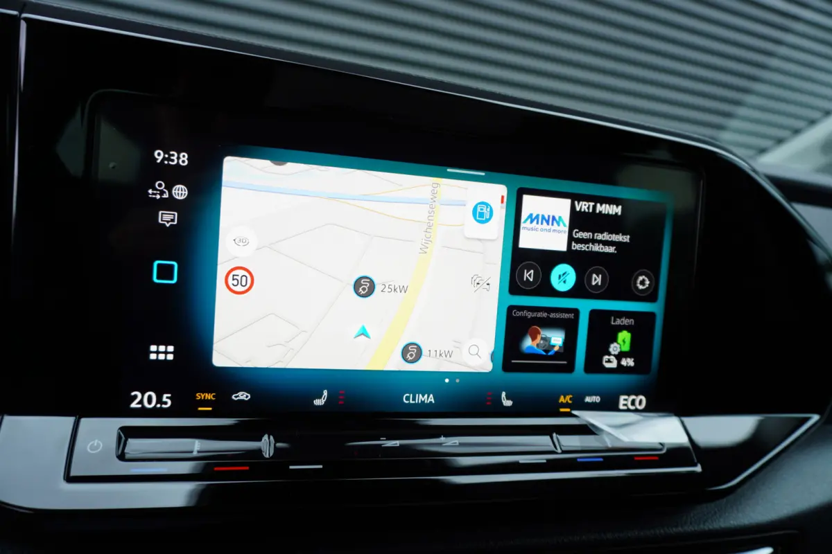 Maxi L2 150pk Plug-in Hybride Style Automaat Apple Carplay Navigatie Camera Parkeersensoren LED 5 persoons ACC Cruise control