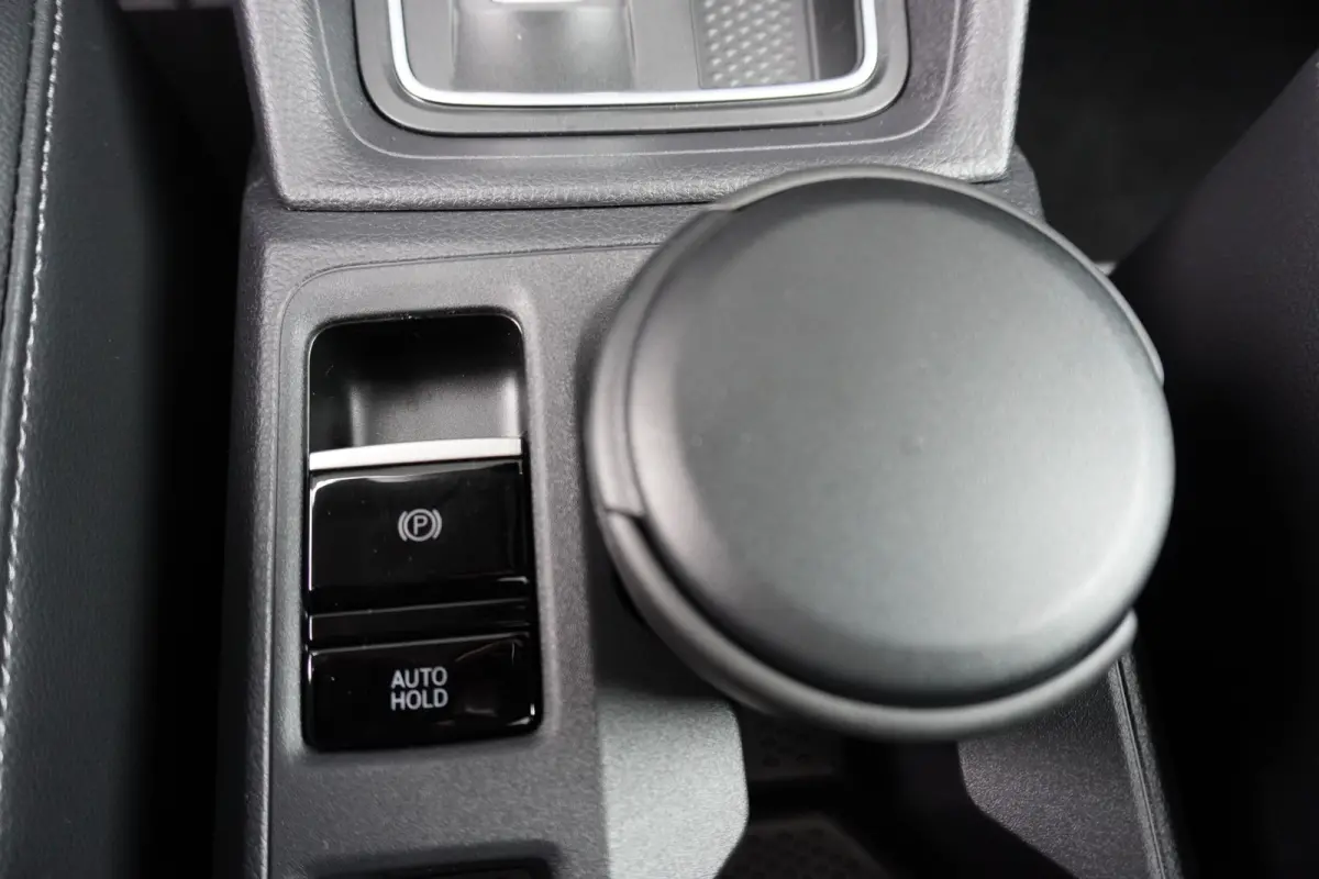 Maxi L2 150pk Plug-in Hybride Style Trekhaak Automaat Apple Carplay Navigatie Camera Parkeersensoren LED 5 persoons ACC Cruise control