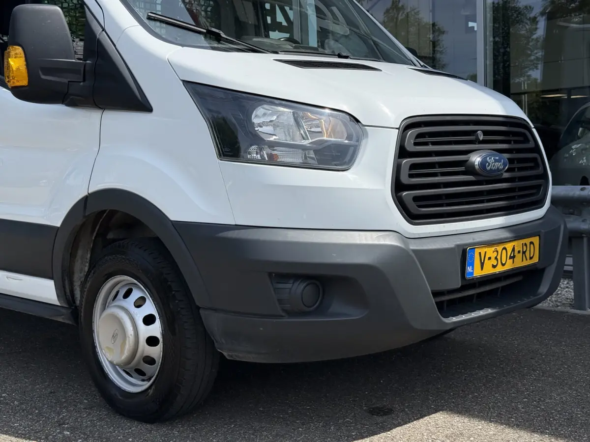 350 2.0 TDCI 170PK L4 Open laadbak | 4.20x2.20 | Luchtvering | Trekhaak| Cruisec. | Airco