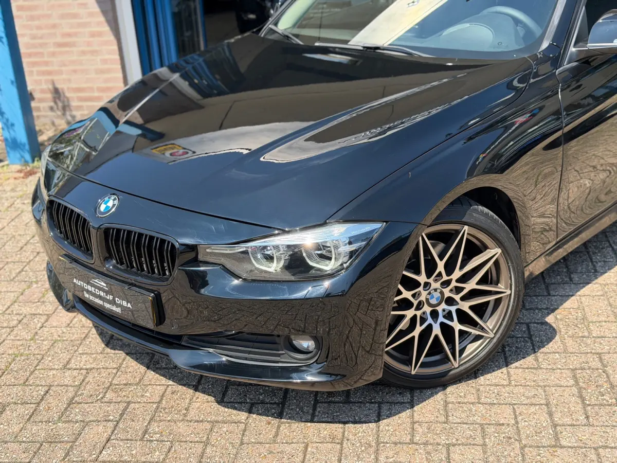 330i MSport Edition 2018 AUT NAVI LM NAP