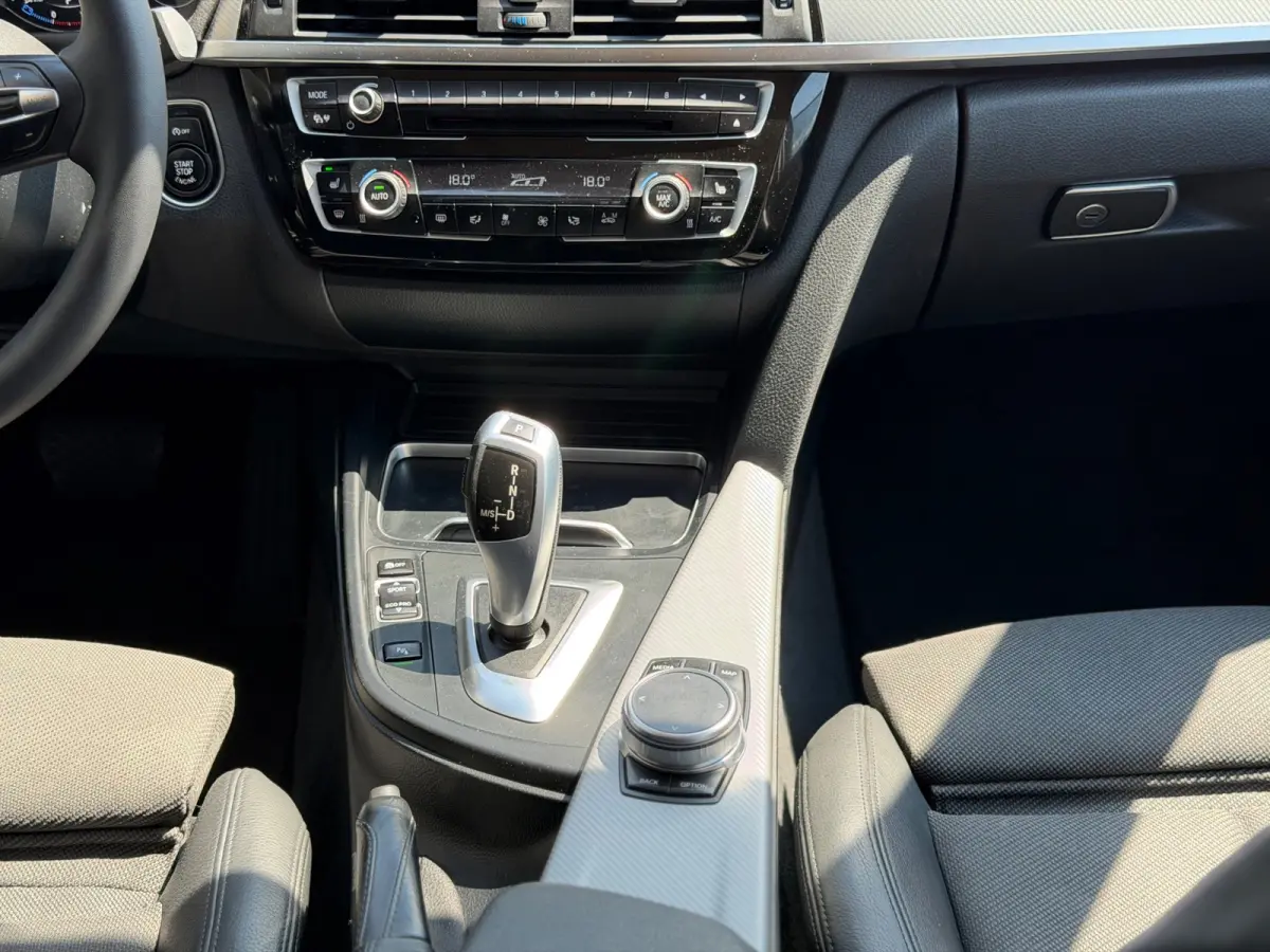 330i MSport Edition 2018 AUT NAVI LM NAP