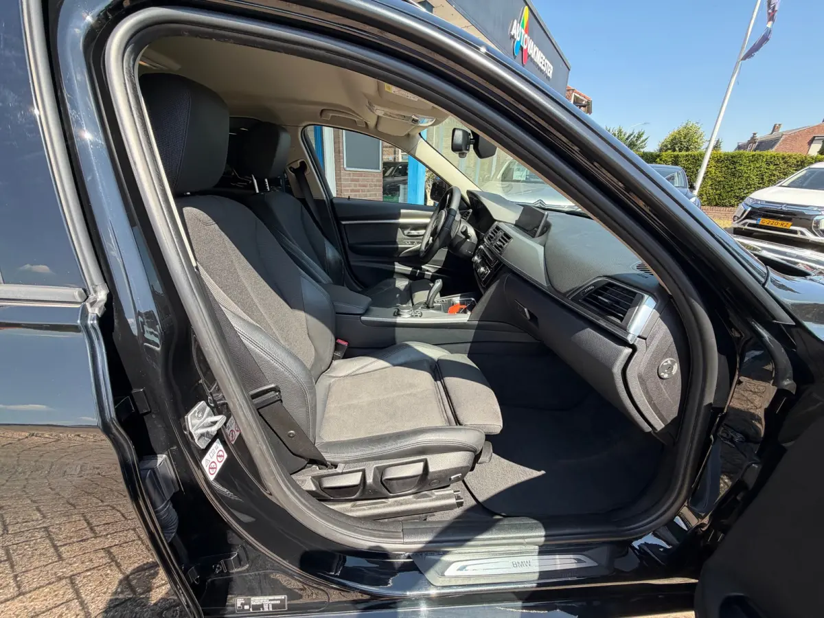 330i MSport Edition 2018 AUT NAVI LM NAP