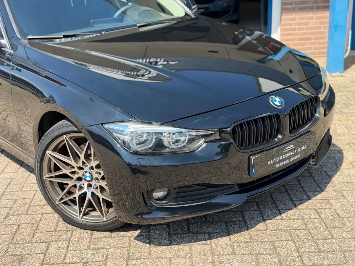 330i MSport Edition 2018 AUT NAVI LM NAP