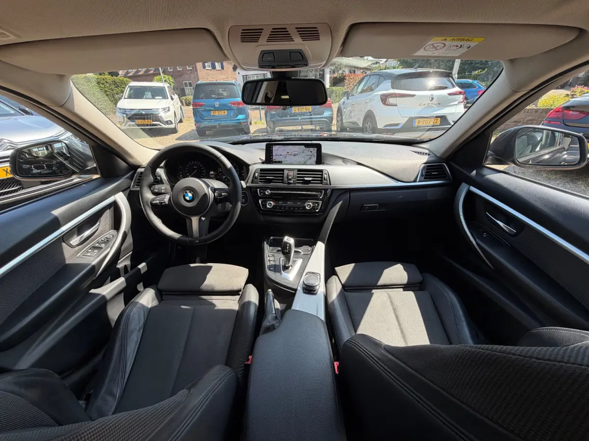 330i MSport Edition 2018 AUT NAVI LM NAP