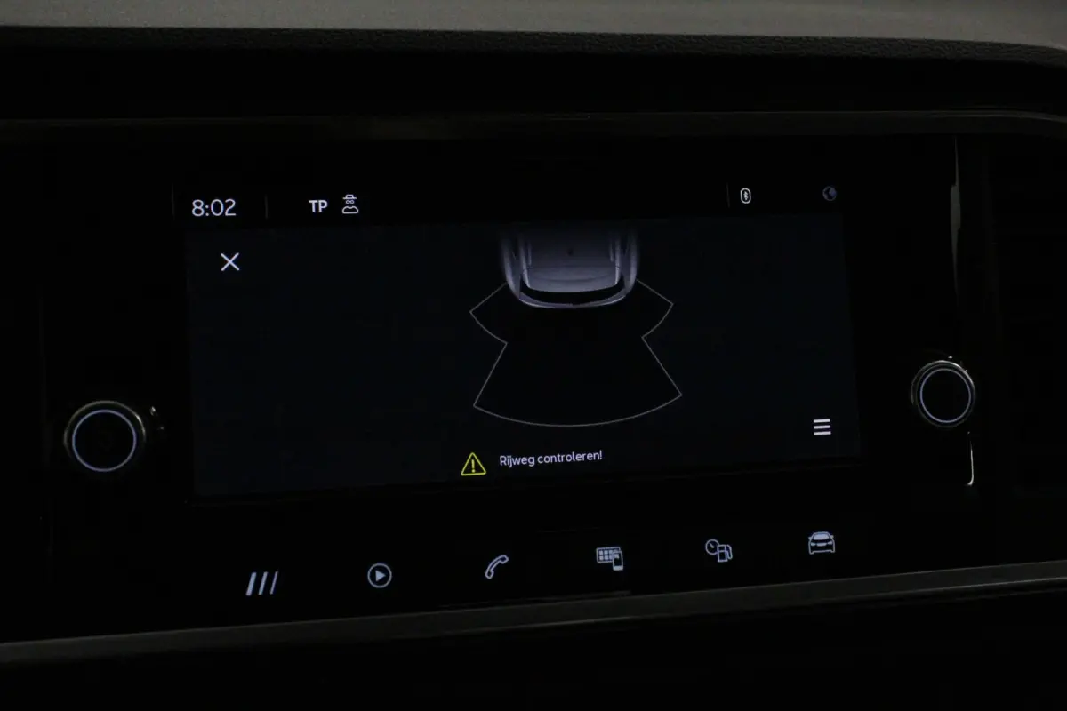 1.5 TSI DSG Style Nieuw type Climate Control Parkeer sensoren Cruise control DAB Led Lichtmetalen Velgen