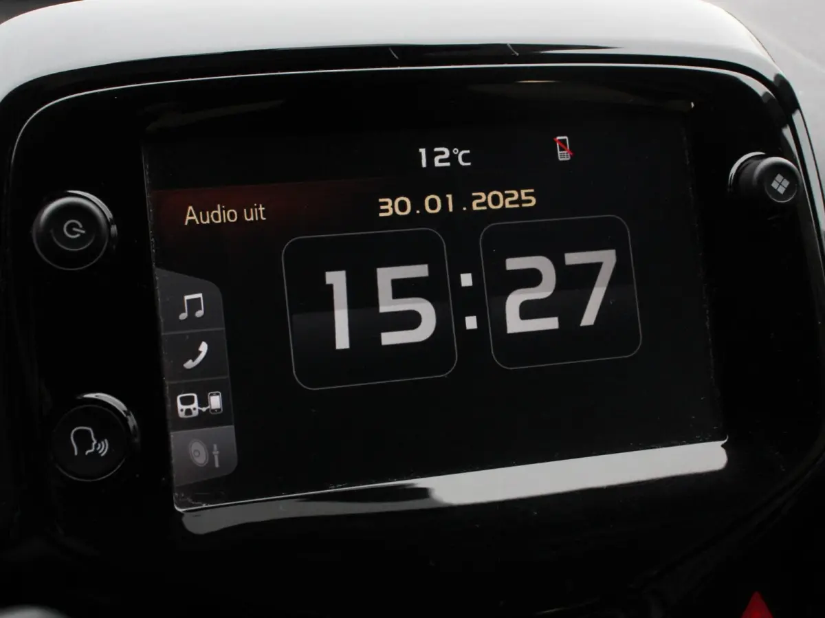 1.0 VTi Feel Airco Carplay Navigatie Achteruitrijcamera NL Auto NAP