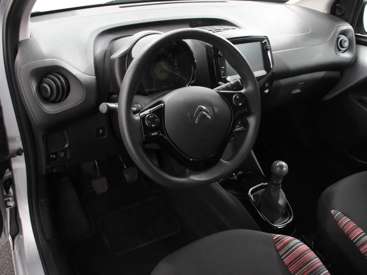 1.0 VTi Feel Airco Carplay Navigatie Achteruitrijcamera NL Auto NAP