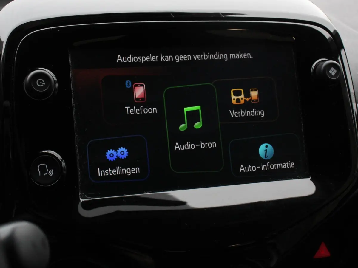 1.0 VTi Feel Airco Carplay Navigatie Achteruitrijcamera NL Auto NAP