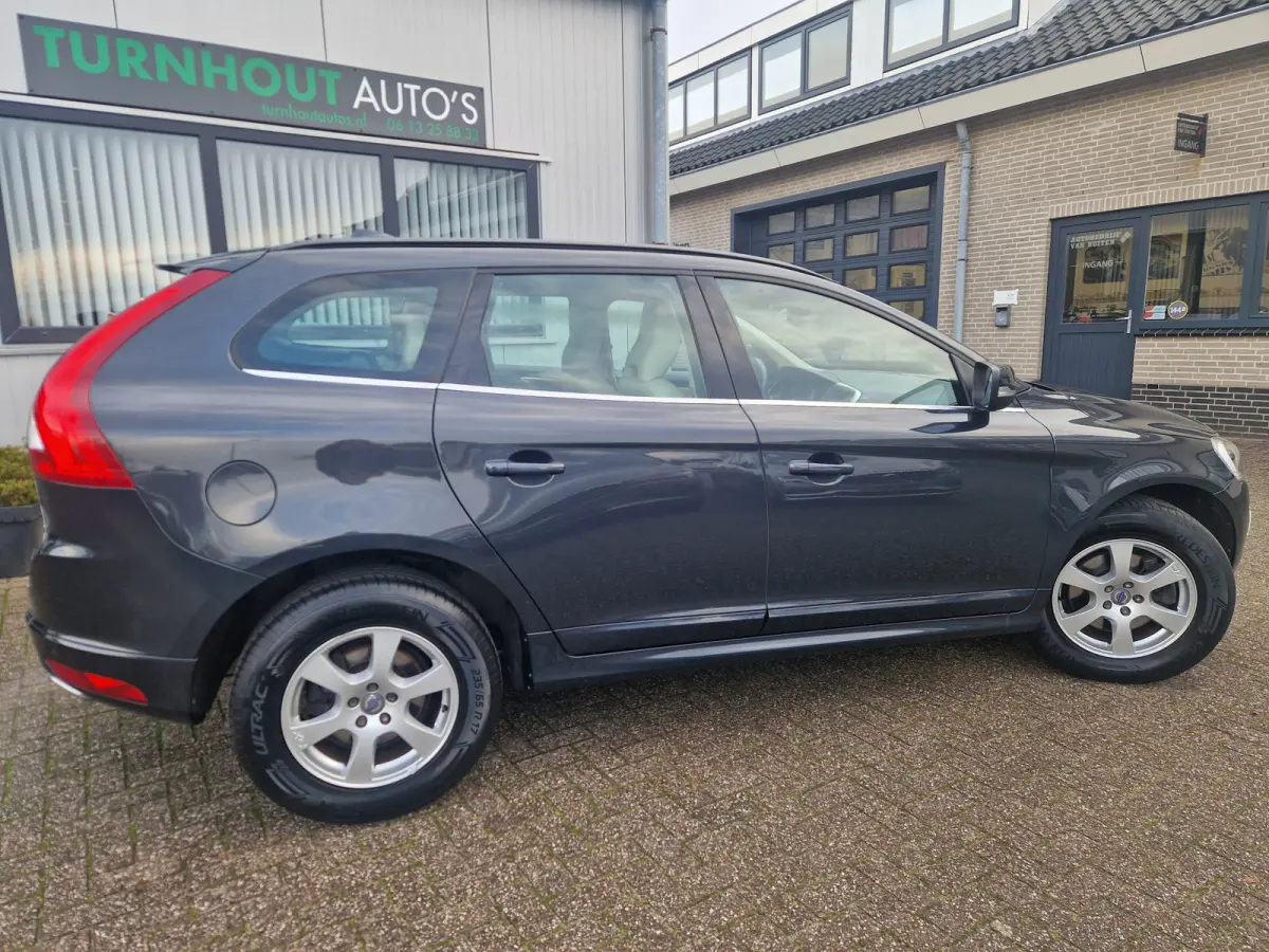 T5 Nederlandse auto | Beige Leder | 133.700 km | nieuwe distrubutie | High Performance audio | etc