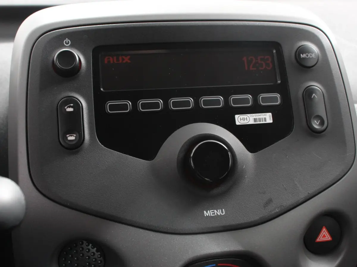 1.0 e-VTi Active Airco Bluetooth Led DAB 5 deurs