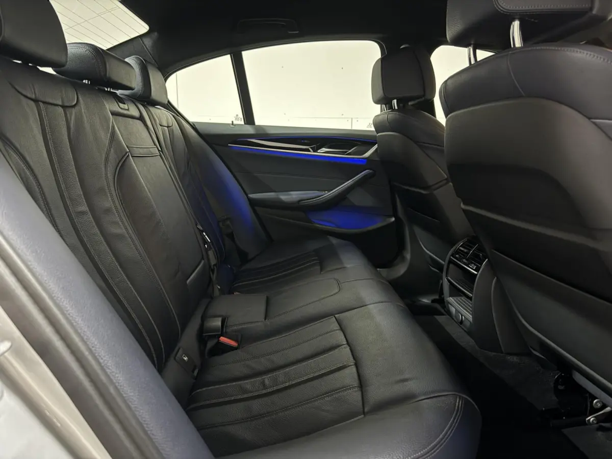 530e iPerformance M-Sport Leer Sfeer CarPlay Memory